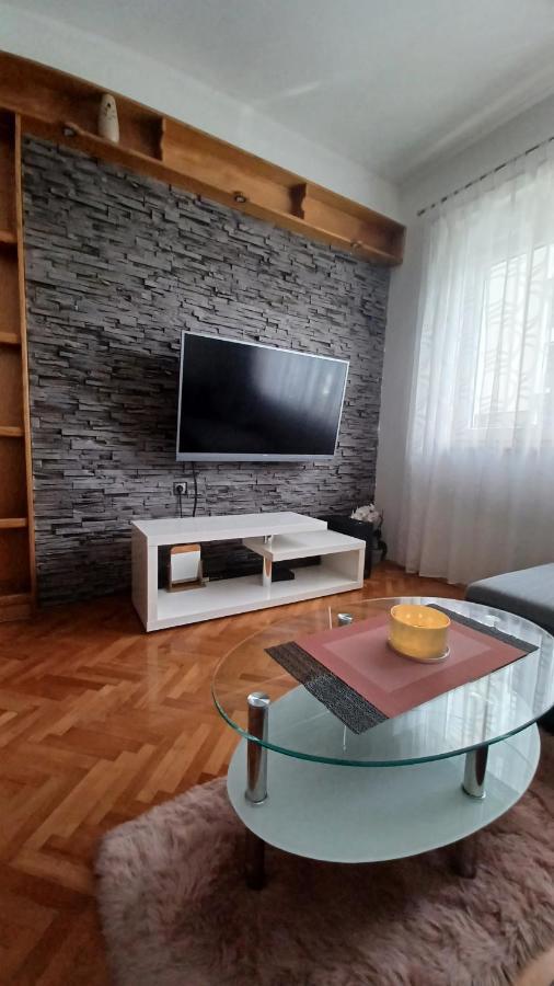 Apartman Dora Apartment Pula Ngoại thất bức ảnh