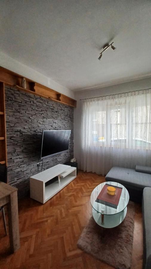 Apartman Dora Apartment Pula Ngoại thất bức ảnh